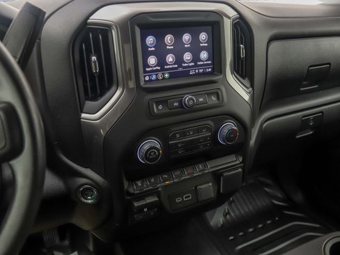 Used 2026 Chevrolet Silverado 3500 W/T AWD/4WD image 22