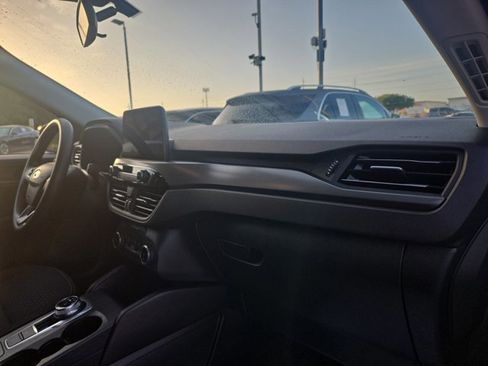 Used 2025 Ford Escape Active image 21