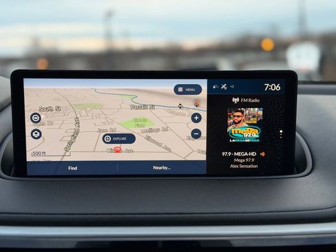 Used 2024 Acura MDX SH-AWD w/ Technology Package image 38