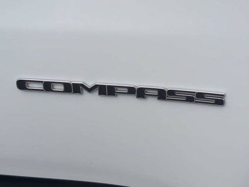 Certified 2024 Jeep Compass Limited w/ Elite Group AWD/4WD image 13