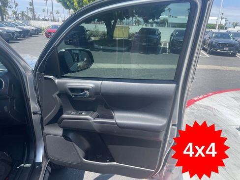 Used 2023 Toyota Tacoma TRD Sport w/ Black Out Package (TMS) AWD/4WD image 22