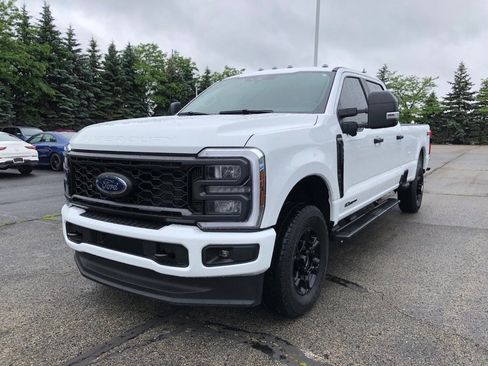 Used 2025 Ford F350 XL w/ STX Appearance Package image 3