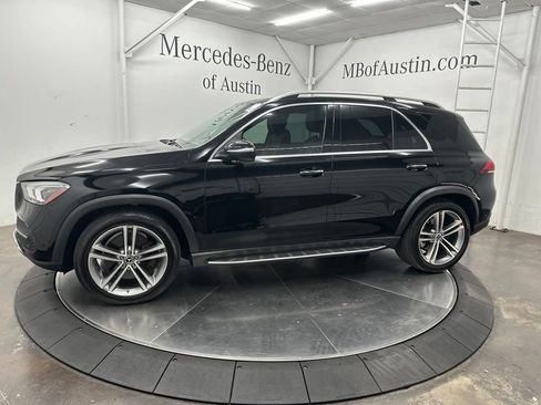 Certified 2020 Mercedes-Benz GLE 450 4MATIC image 4