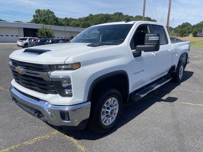 Used 2025 Chevrolet Silverado 2500 LT w/ Convenience Package