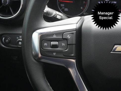 Used 2024 Chevrolet Blazer LT AWD/4WD image 12
