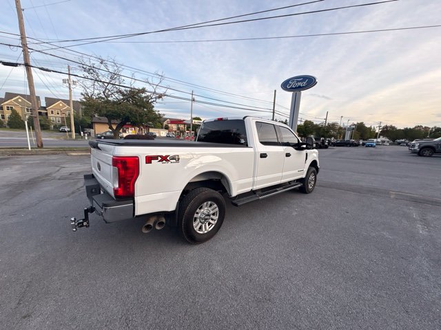 Used 2018 Ford F250 XLT w/ XLT Value Package AWD/4WD image 3