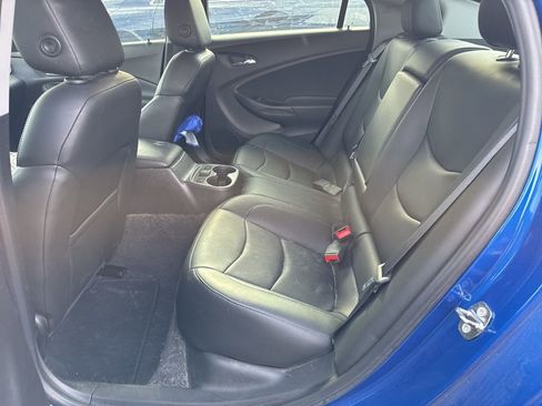 Used 2018 Chevrolet Volt Premier w/ Driver Confidence Package image 9