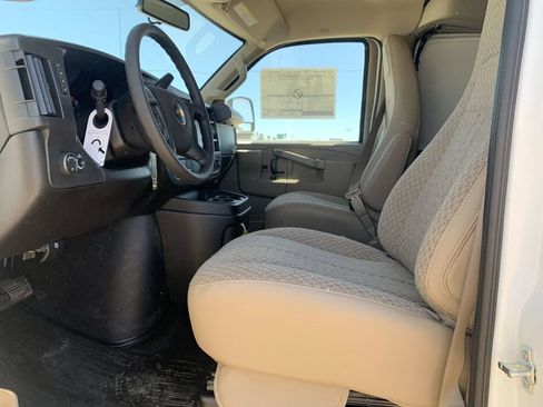 New 2026 Chevrolet Express 2500 RWD image 17