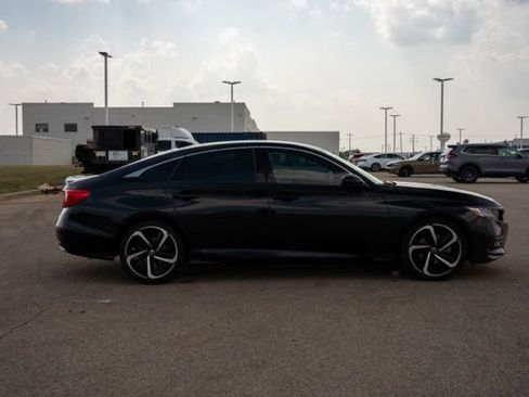 Used 2020 Honda Accord Sport image 8