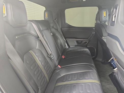 Used 2023 Rivian R1T Adventure image 22