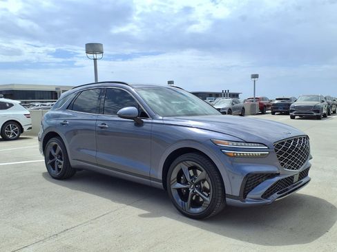 Certified 2026 Genesis GV70 3.5T Sport Prestige AWD/4WD image 8