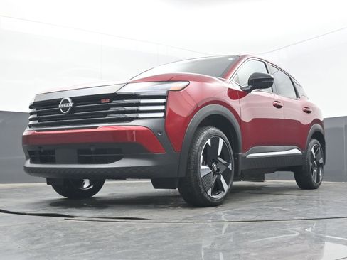 New 2026 Nissan Kicks SR w/ SR Premium Package image 24