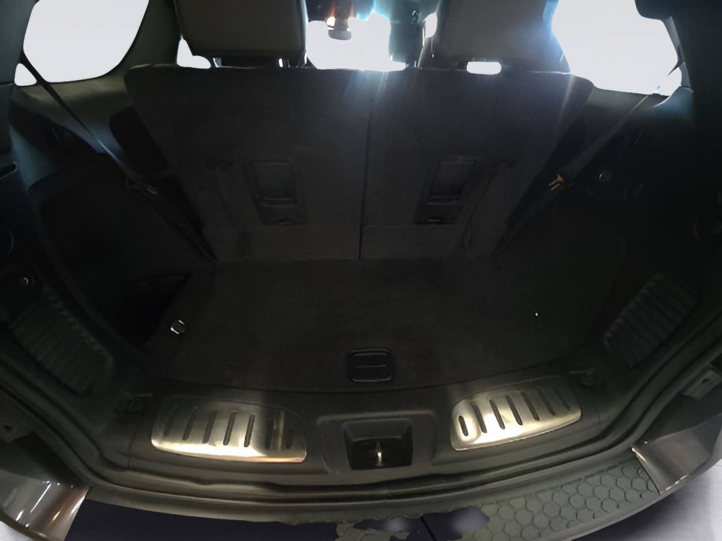 Used 2020 Dodge Durango R/T w/ Blacktop Package RWD image 10