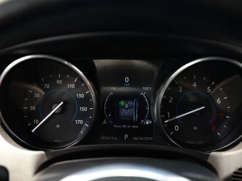 Used 2017 Jaguar XE R-Sport RWD image 29