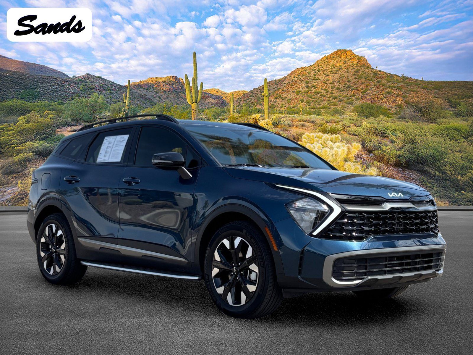 Used 2023 Kia Sportage X-Line AWD/4WD image 1