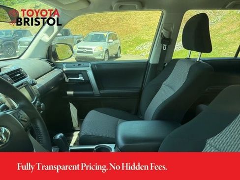 Used 2019 Toyota 4Runner SR5 AWD/4WD image 19