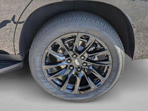 Used 2023 Cadillac Escalade Sport w/ LPO, ONYX Package AWD/4WD image 7