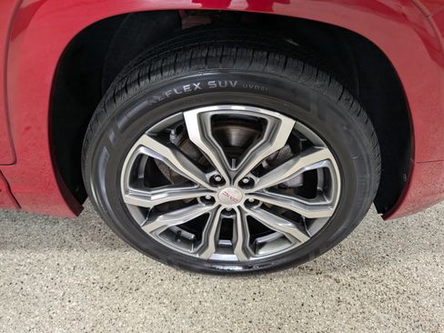 Used 2019 GMC Terrain Denali w/ Advanced Safety Package FWD image 12