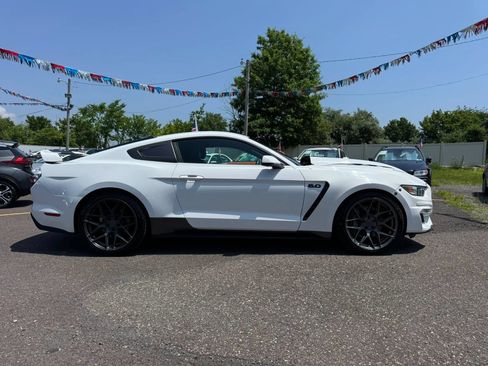 Used 2015 Ford Mustang GT Premium w/ Equipment Group 401A RWD image 7