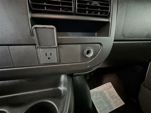 Used 2023 GMC Savana 2500 w/ Driver Convenience Package image 29