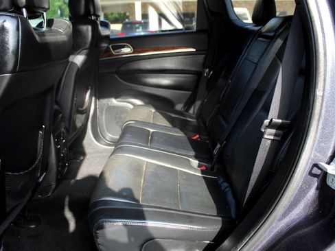 Used 2013 Jeep Grand Cherokee Limited w/ Advance Technology Group image 14