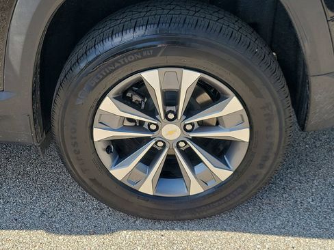 Used 2026 Chevrolet Equinox LT FWD image 5