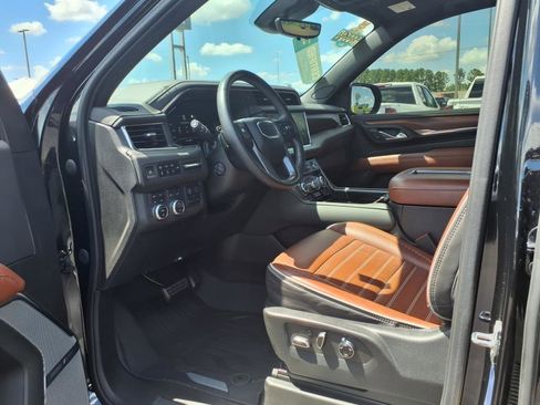 Certified 2023 GMC Yukon XL Denali Ultimate image 20