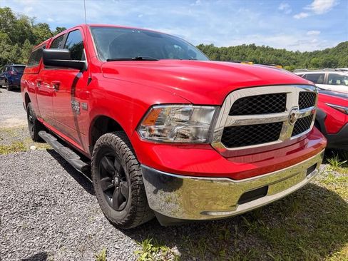Used 2019 RAM 1500 Classic SLT AWD/4WD image 12