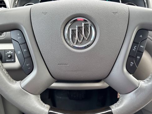 Used 2015 Buick Enclave Convenience FWD image 24