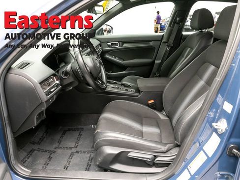 Used 2025 Honda Civic Sport image 14