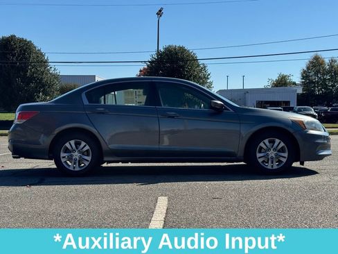 Used 2011 Honda Accord SE image 11