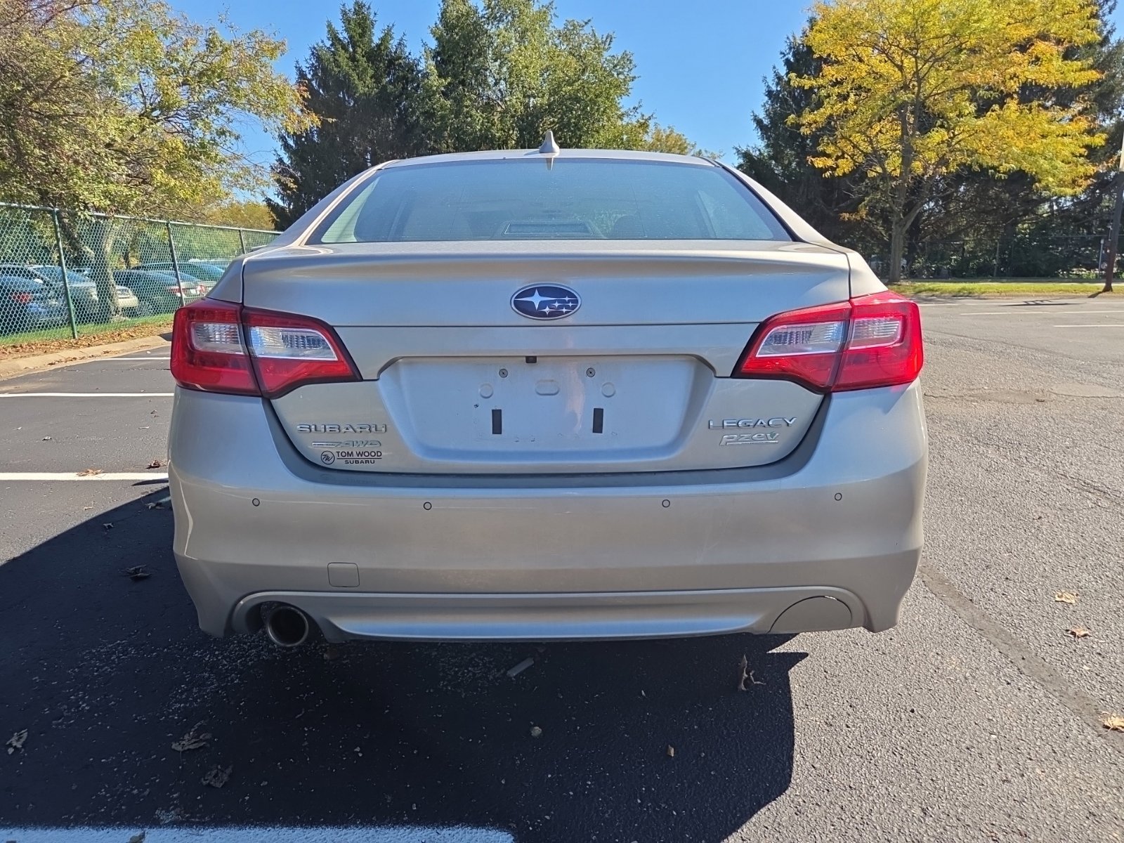 Used 2017 Subaru Legacy 2.5i Limited AWD/4WD image 5