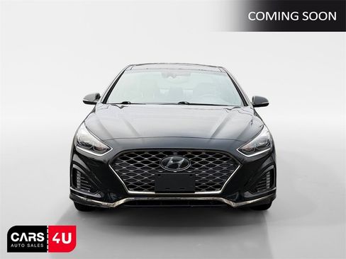Used 2018 Hyundai Sonata Limited w/ Cargo Package image 2
