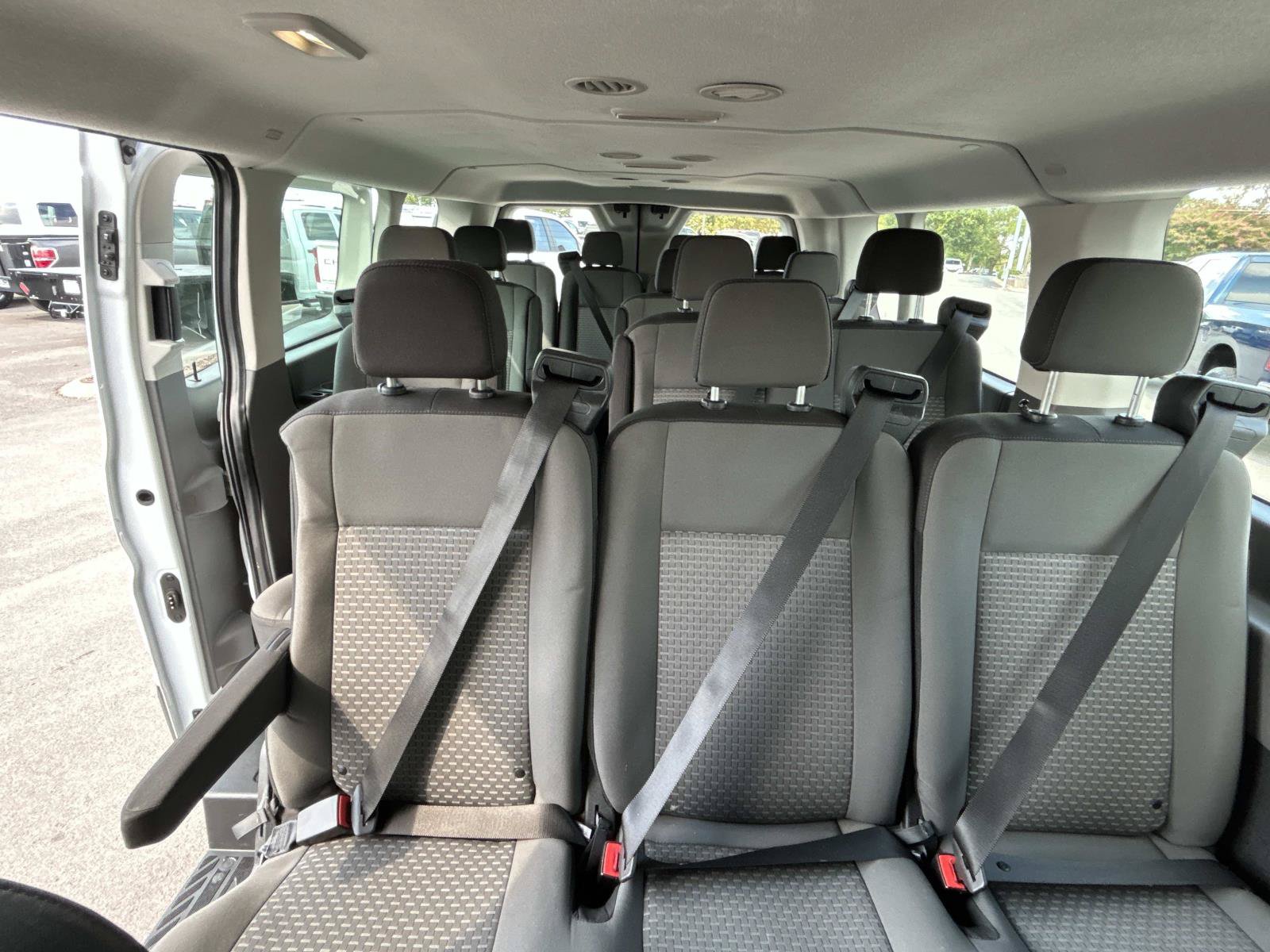 Used 2024 Ford Transit 350 XLT RWD image 24