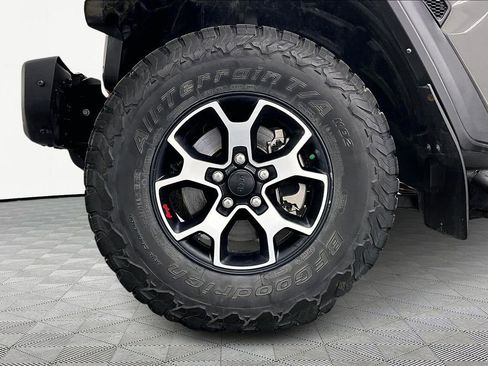 Used 2021 Jeep Wrangler Unlimited Rubicon image 9