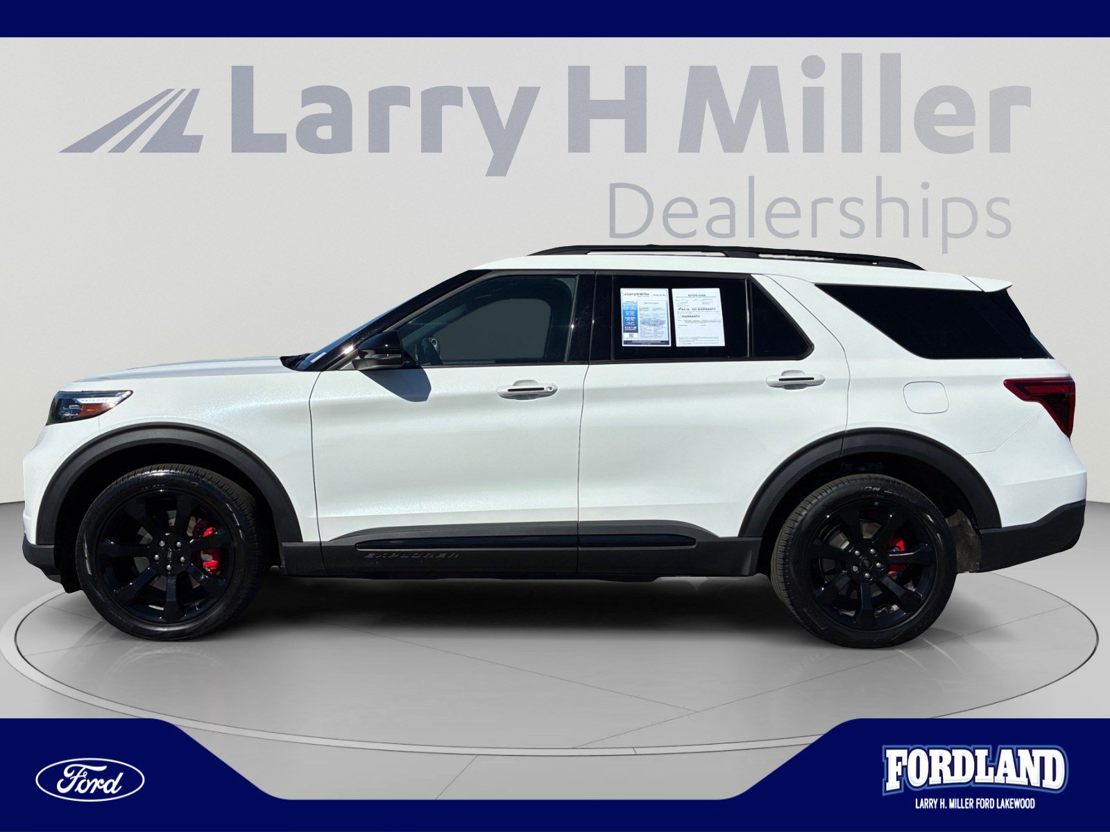 Used 2023 Ford Explorer ST w/ Equipment Group 401A AWD/4WD image 2