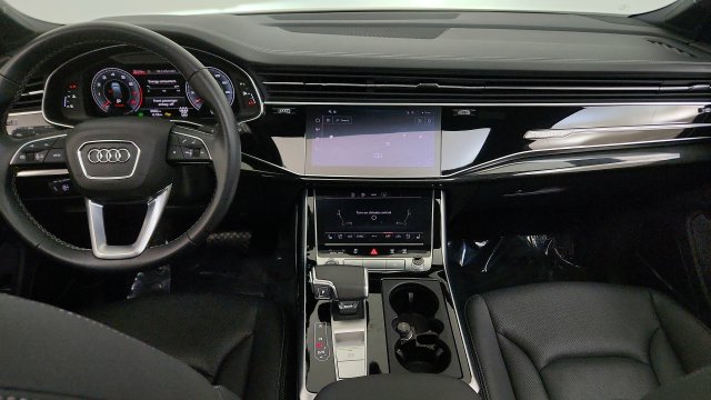 Used 2025 Audi Q7 3.0T Premium Plus w/ Premium Plus Package AWD/4WD image 56