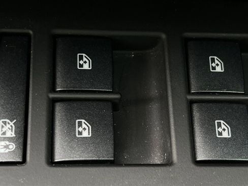 Used 2013 Cadillac ATS Sedan w/ Advanced Security Package image 40