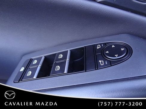 New 2026 MAZDA CX-30 AWD 2.5 S w/ Select Sport Pkg image 14
