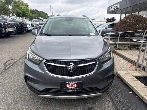 Used 2020 Buick Encore Preferred FWD image 2