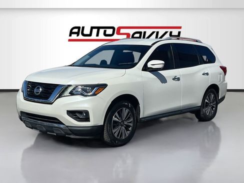 Used 2020 Nissan Pathfinder SL image 3