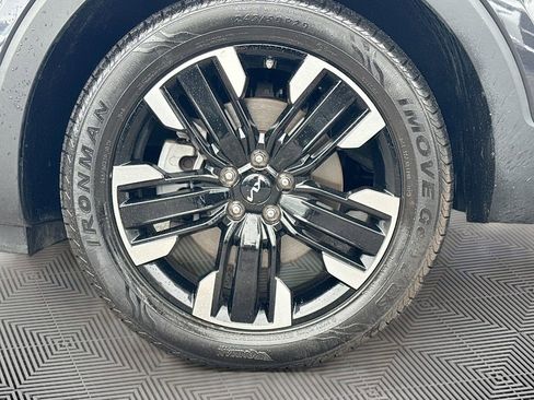 Used 2025 Kia Telluride S image 34