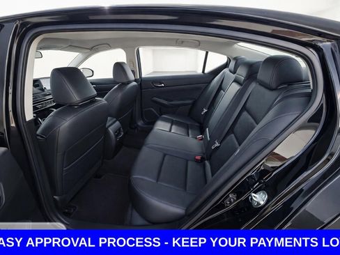 Used 2021 Nissan Altima 2.5 SR FWD image 16