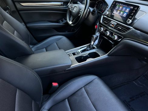 Used 2022 Honda Accord Sport image 14