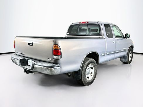 Used 2000 Toyota Tundra SR5 w/ Convenience Pkg RWD image 9