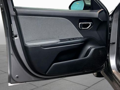 Used 2025 Kia K4 EX FWD image 20
