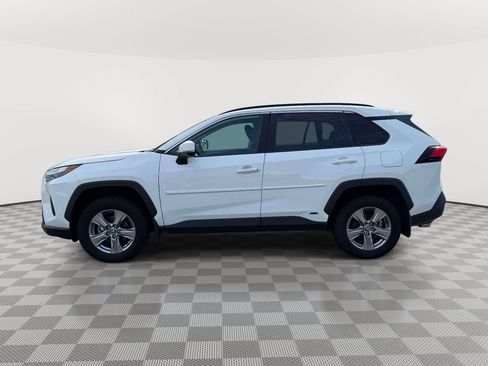 Used 2023 Toyota RAV4 XLE w/ XLE Grade Weather Package AWD/4WD image 4