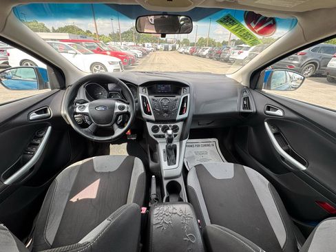 Used 2012 Ford Focus SE FWD image 14