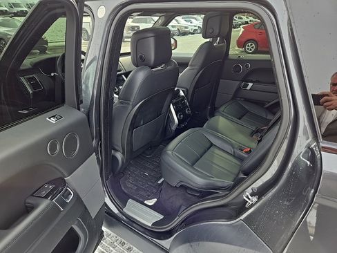 Used 2021 Land Rover Range Rover Sport HSE Silver Edition image 17