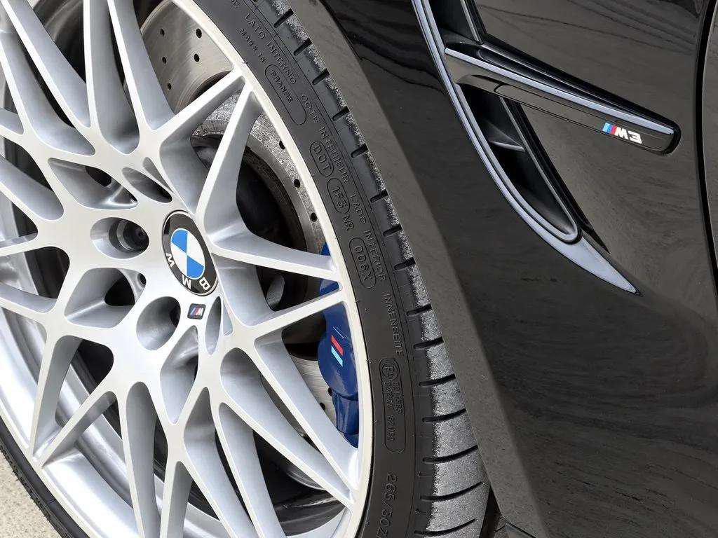 Used 2018 BMW M3 RWD image 37